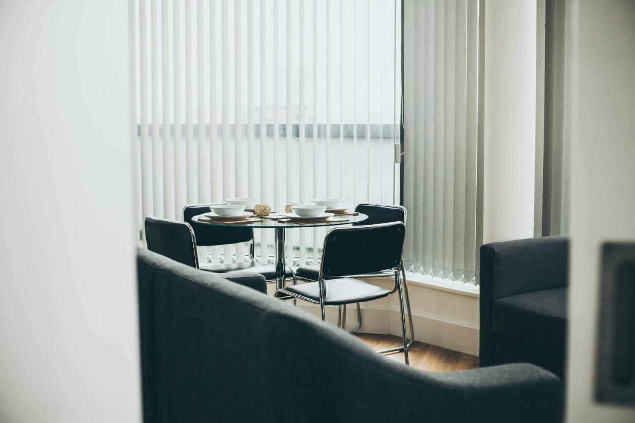 Penthouse In Liverpool City Centre - Free Parking - Balcony - By Happy Days Exterior foto